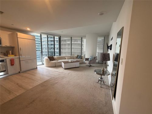 apt-3001-45 9th St, Miami, FL, 33130-3981 | Card Image