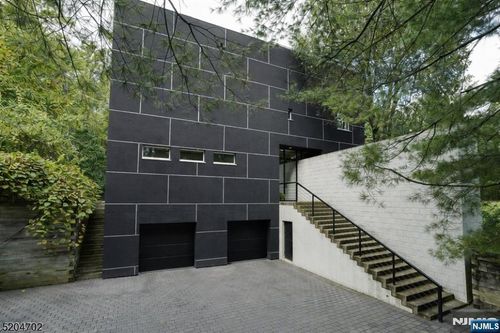 451 Mountain Ave, North Caldwell, NJ, 07006-4302 | Card Image