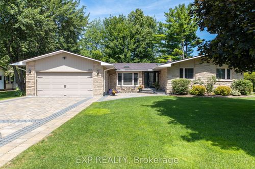 1299 Fairway Drive, Manotick - Kars - Rideau Twp and Area, ON, K4M1B3 | Card Image