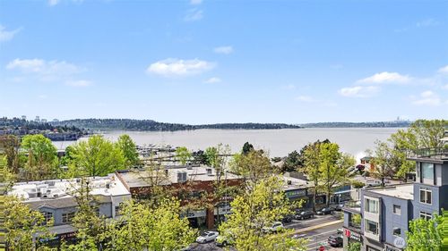 402-220 1st St, Kirkland, WA, 98033-6174 | Card Image