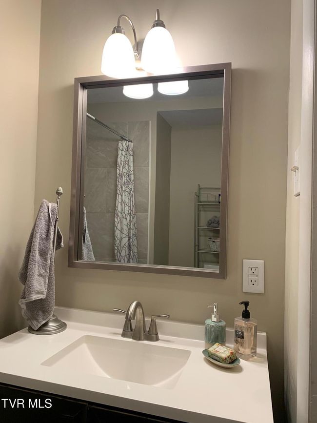 626 N Mohawk Dr, House other with 2 bedrooms, 1 bathrooms and null parking in Erwin TN | Image 19