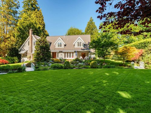 6065 Buckingham Dr, Burnaby, BC, V5E2A5 | Card Image