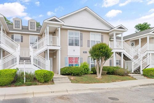 d6-7101 Joy St, Pensacola, FL, 32504-6483 | Card Image