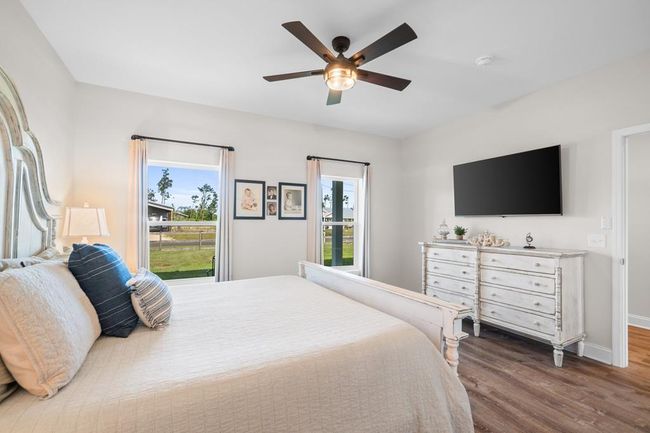 574 N Canal Dr, House other with 2 bedrooms, 2 bathrooms and 4 parking in Port St. Joe FL | Image 50
