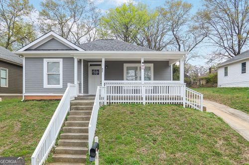 652 Hugh St Sw, Atlanta, GA, 30310-2002 | Card Image