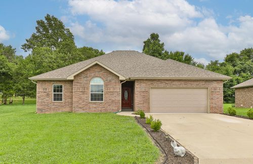 1280 S Mission Ave, Bolivar, MO, 65613-3035 | Card Image