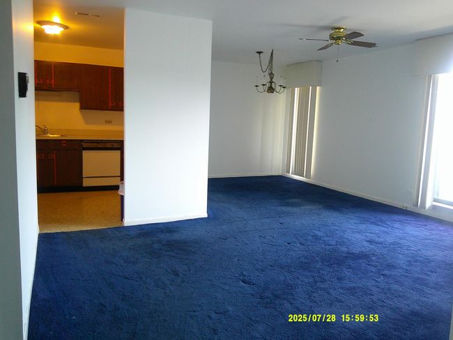 APT-210 - 5 E Carriageway Dr, Condo with 2 bedrooms, 2 bathrooms and null parking in Hazel Crest IL | Image 6