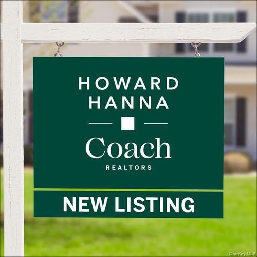 33 Stonecutter Rd, Levittown, NY, 11756-5115 | Card Image