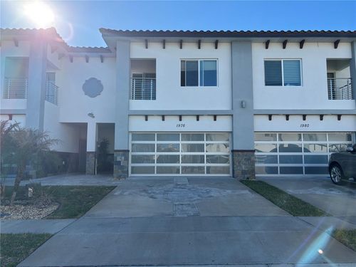 1976 Greenbriar Ter, DAVENPORT, FL, 33837-1718 | Card Image