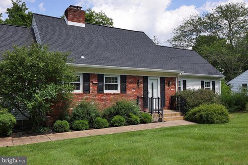 9 Morningside Dr, Pennington, NJ, 08534-3108 | Card Image