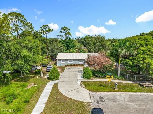 701 Hendry St, Immokalee, FL, 34142-2946 | Card Image