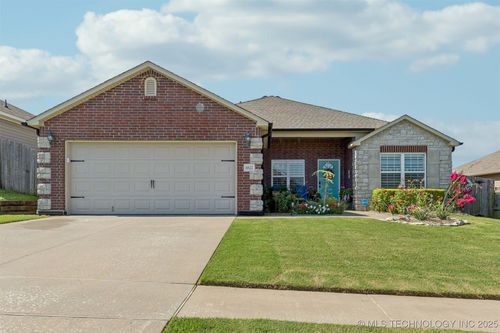 6022 148th St, Bixby, OK, 74008-4244 | Card Image