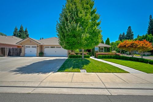 1320 Silhouette Ct, Merced, CA, 95340-0782 | Card Image