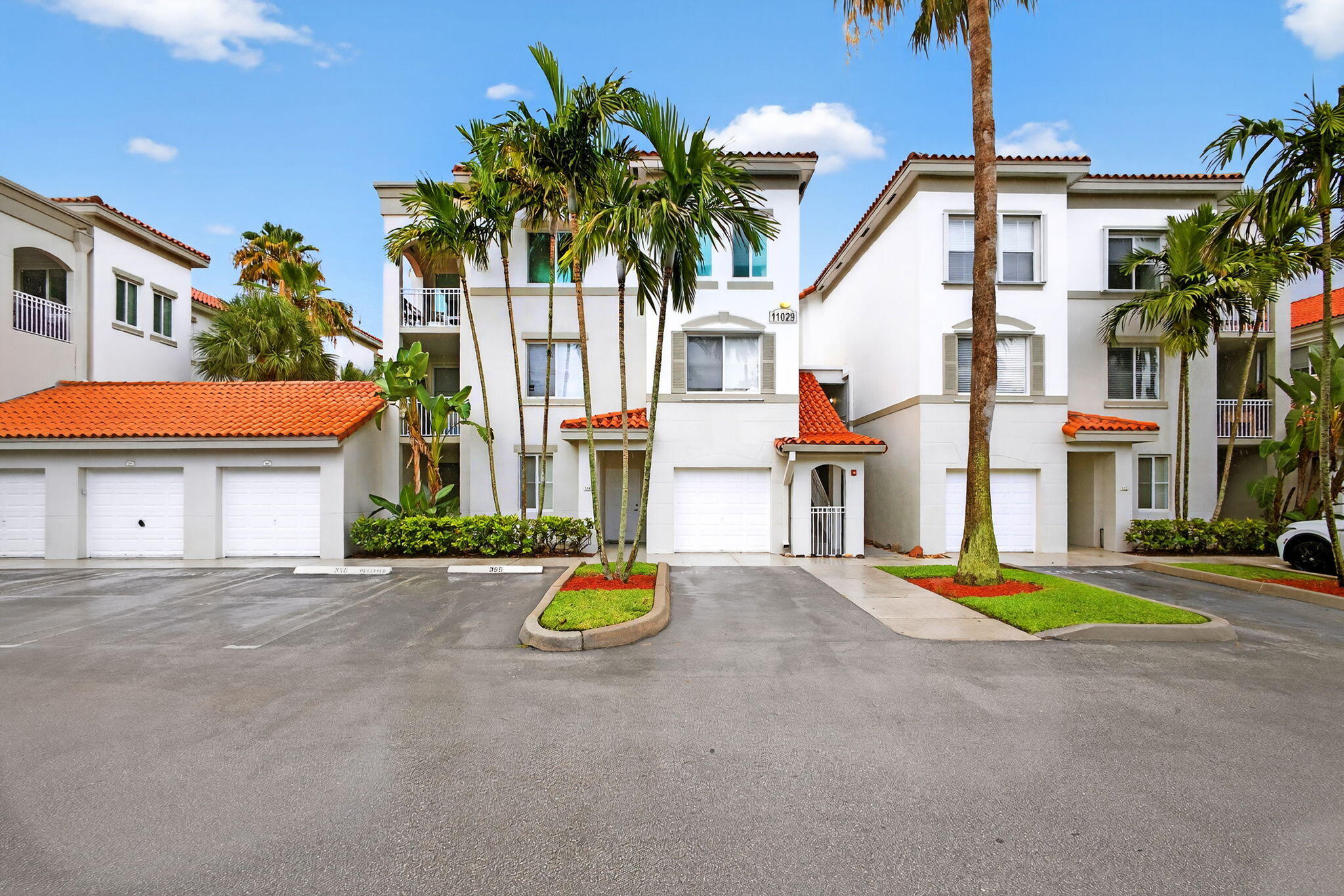 Residential Lease in Palm Beach Gardens