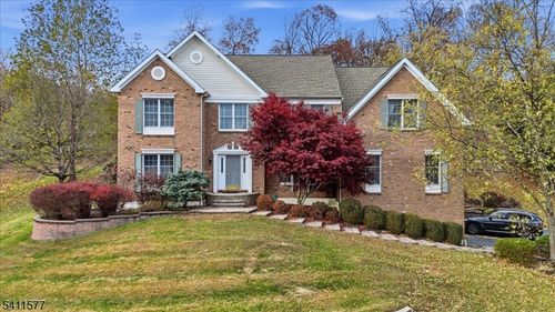 13 Old Schoolhouse Rd, Asbury, NJ, 08802-1202 | Card Image