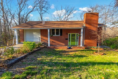 2713 Squire Cir, COLUMBIA, MO, 65202-2460 | Card Image