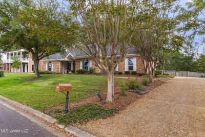 Front Porch Welcome | Image 3