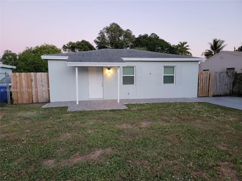 1428 Nw 6th Ave, Fort Lauderdale, FL, 33311-6058 | Card Image