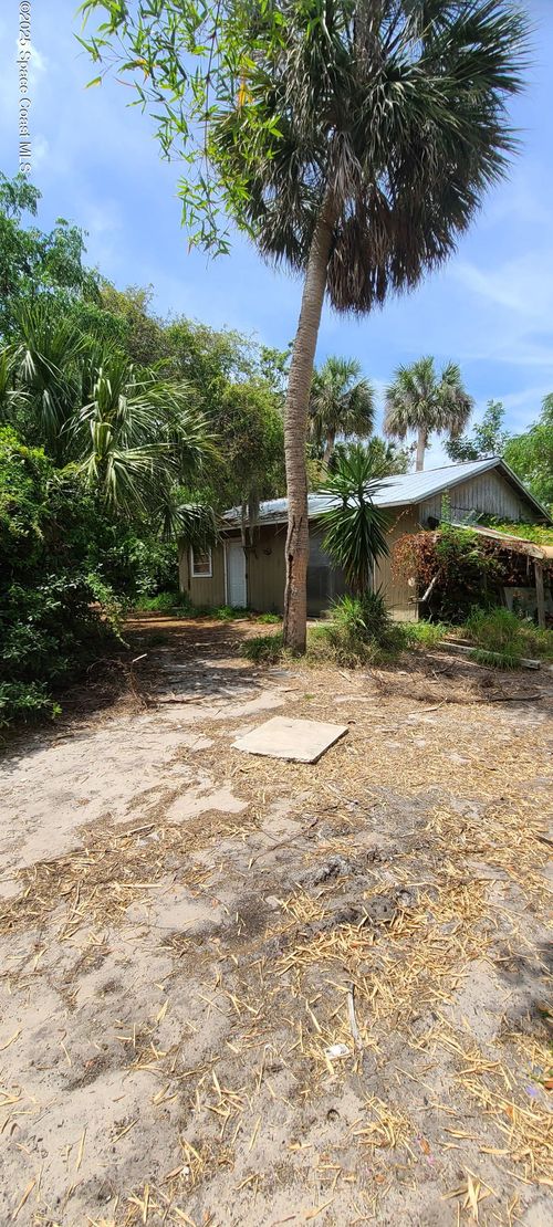 2920 Township Rd, Malabar, FL, 32950-4430 | Card Image