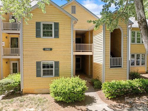 7-3302 Selwyn Farms Ln, Charlotte, NC, 28209-4016 | Card Image
