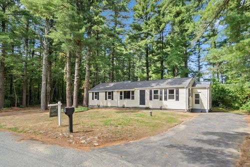 86 Martin St, Rehoboth, MA, 02769-2102 | Card Image