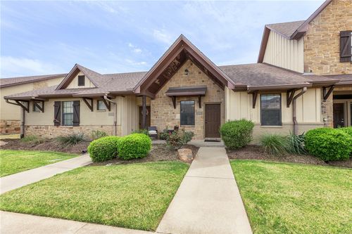 3321 General Pkwy, College Station, TX, 77845-6137 | Card Image