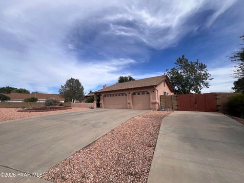 7451 Granite Vw, Prescott Valley, AZ, 86315-3431 | Card Image
