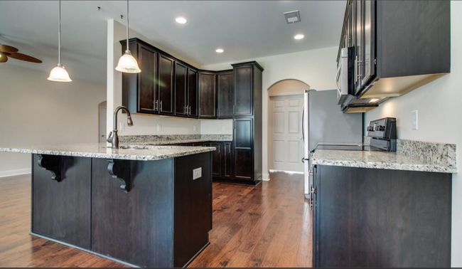 2532 Westerham Way, House other with 3 bedrooms, 3 bathrooms and 3 parking in Thompsons Station TN | Image 5