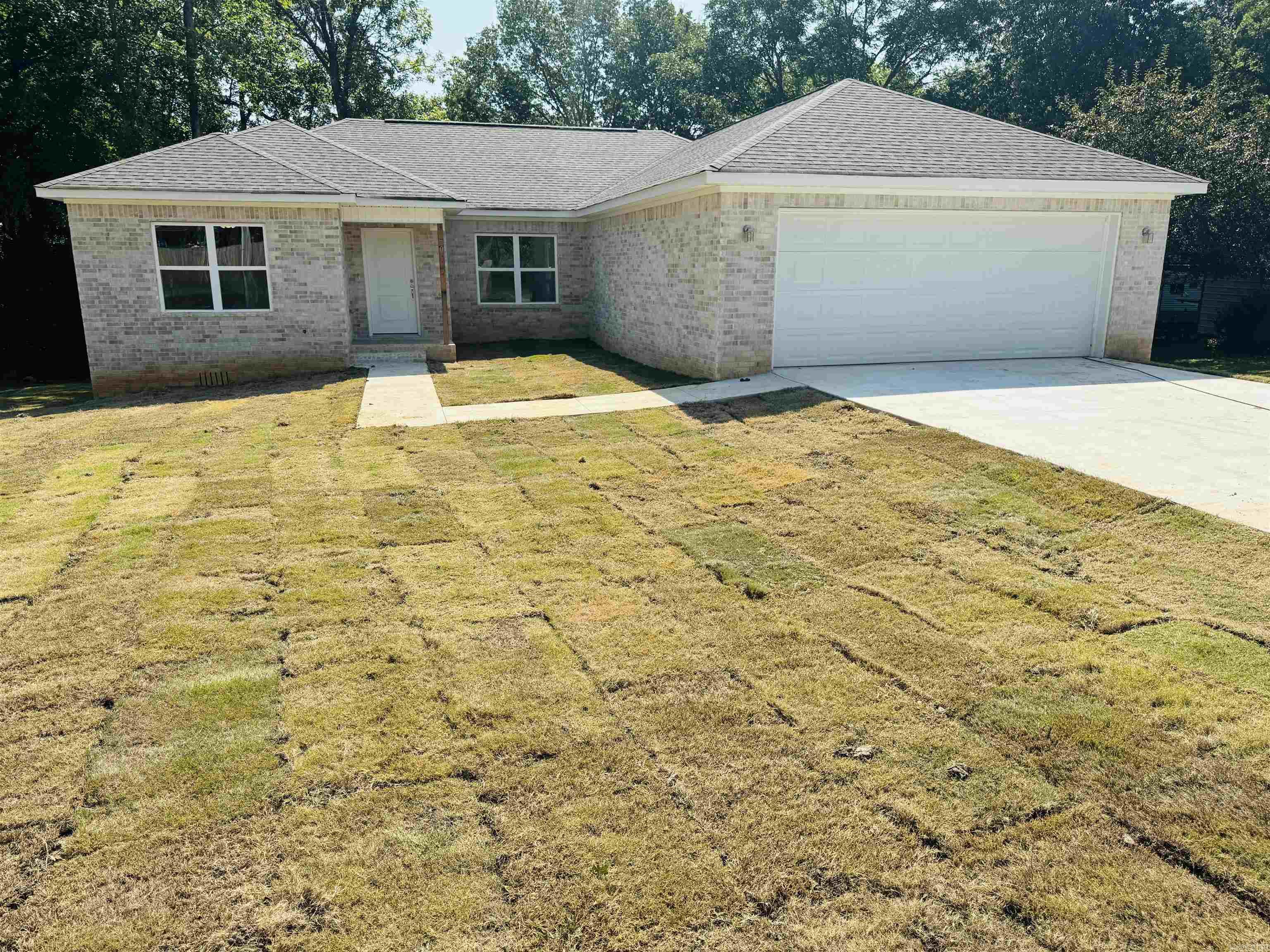 Ledrick Cir, Mayflower, AR 72106