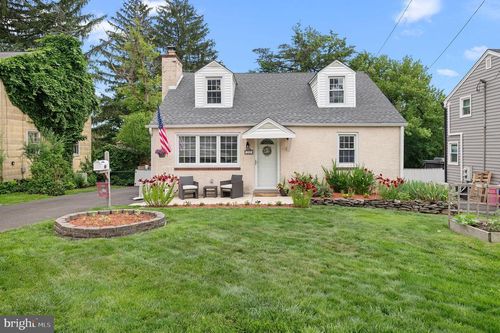 355 Windsor Ave, HATBORO, PA, 19040-4809 | Card Image