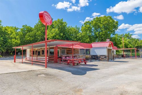 707 Commercial St, Goldthwaite, TX, 76844-2109 | Card Image