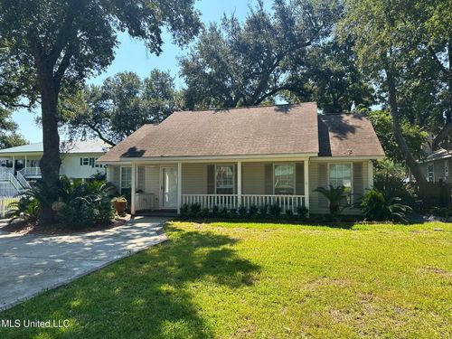 2529 Marshall Rd, Biloxi, MS, 39531-4732 | Card Image