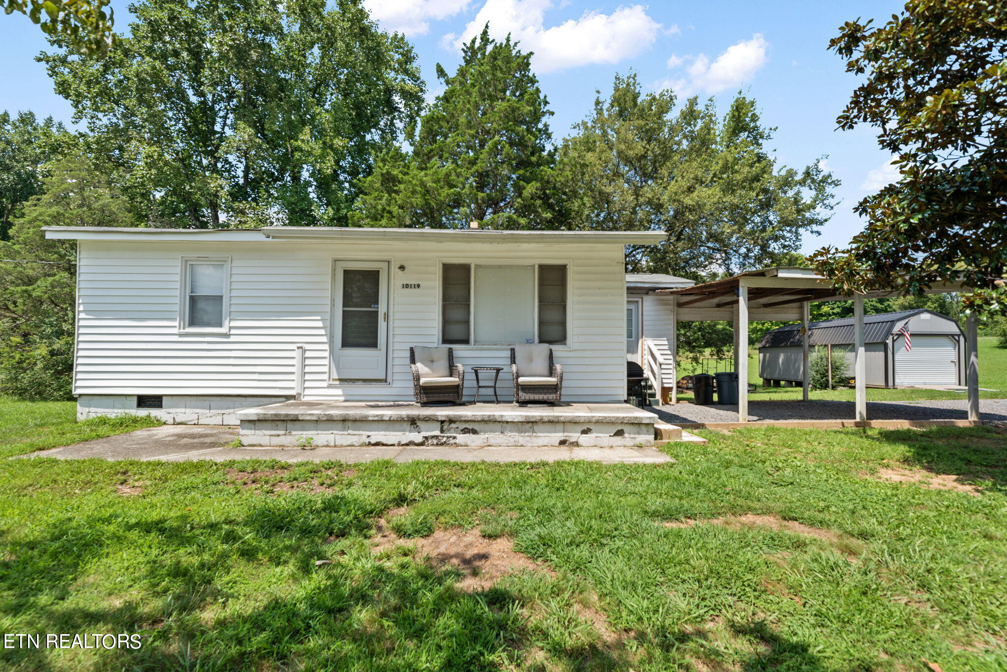 Dutchtown Rd, Knoxville, TN 37932