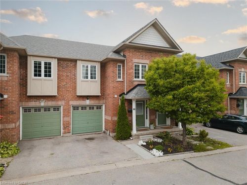 72-250 Ainslie St S, Cambridge, ON, N1R8P8 | Card Image