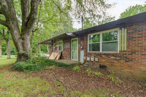 1319 Boyds Creek Hwy, Seymour, TN, 37865-4650 | Card Image