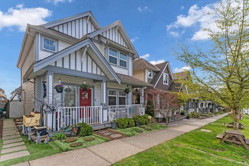 6686 192 St, Surrey, BC, V4N5X3 | Card Image