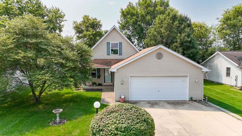 2015 Lake Forest Ln, New Castle, IN, 47362-4384 | Card Image
