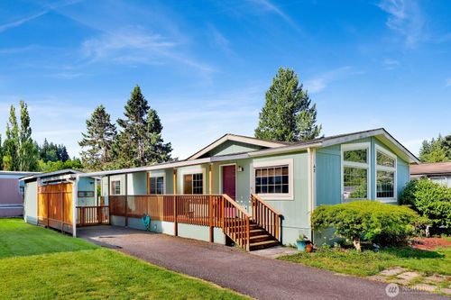42-425 Chuckanut Dr N, Bellingham, WA, 98229-6913 | Card Image