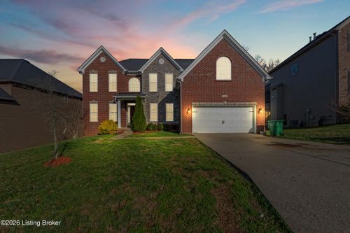 11618 Deutsch Farm Rd, Louisville, KY, 40229-6400 | Card Image