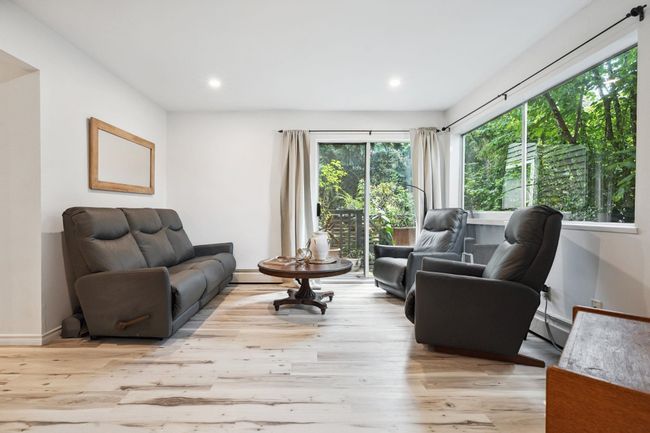 2 - 3347 Dewdney Trunk Rd, Townhouse with 4 bedrooms, 3 bathrooms and 2 parking in Port Moody BC | Image 14