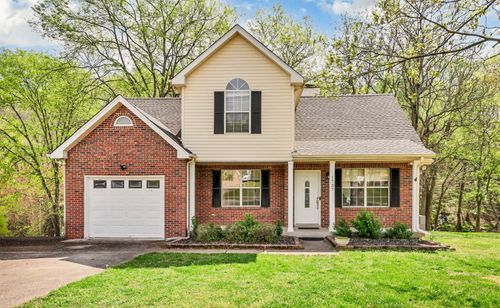 1737 Broadripple Dr, Clarksville, TN, 37042-4620 | Card Image