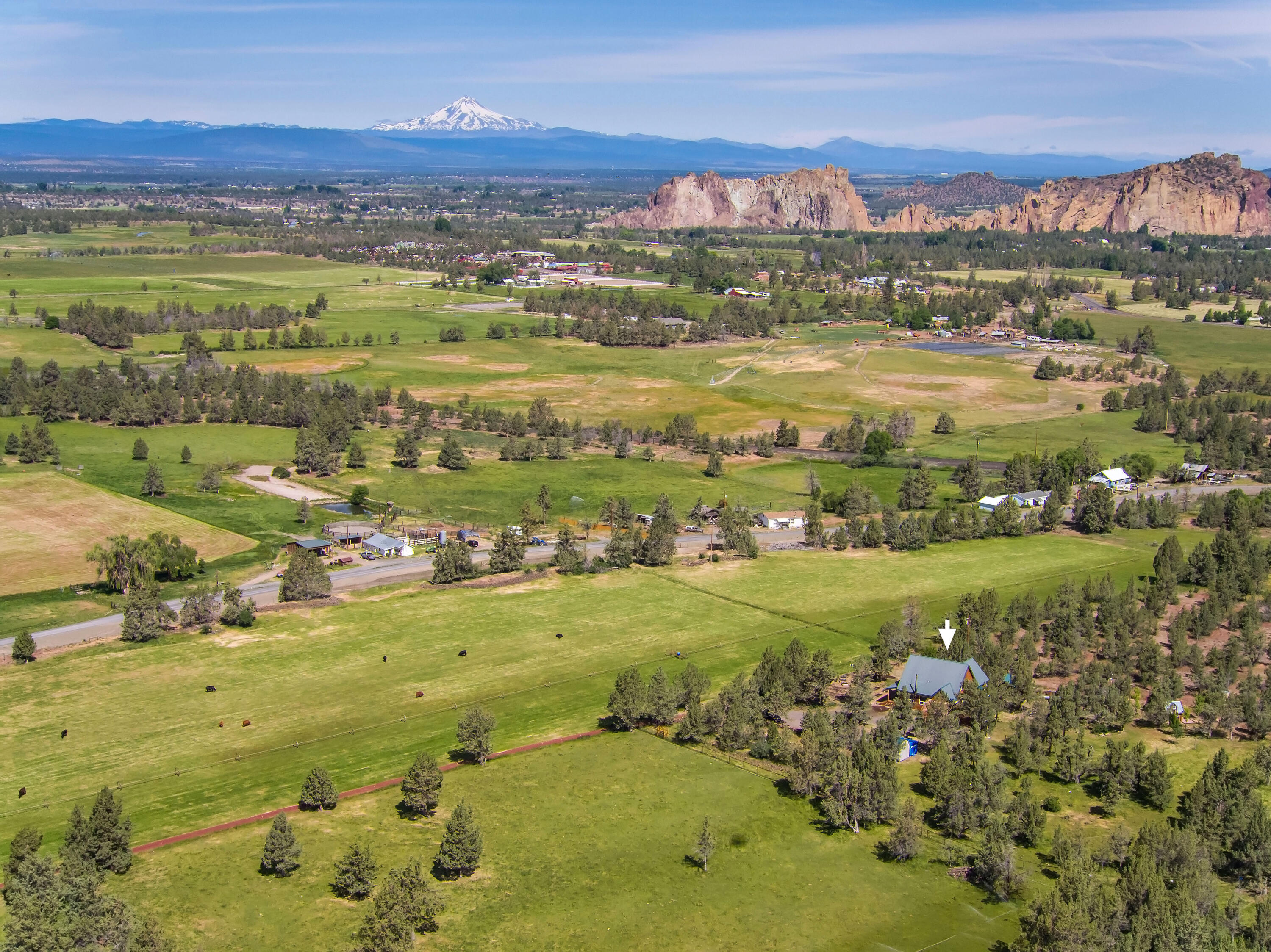 41st St, Redmond, OR 97756