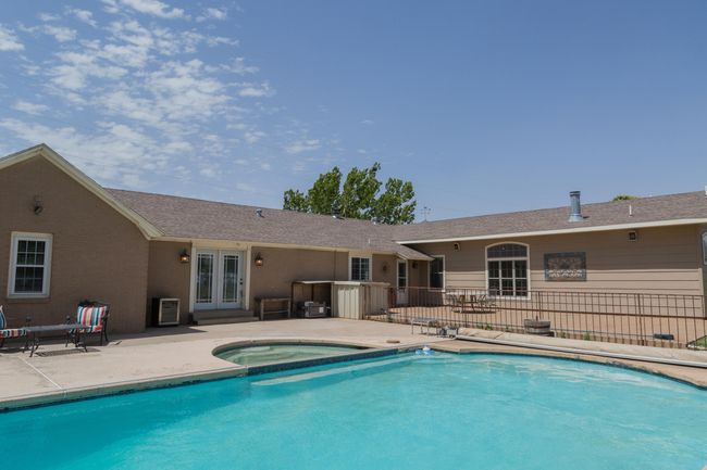 1308 W 24 Th St, House other with 4 bedrooms, 3 bathrooms and null parking in Plainview TX | Image 76