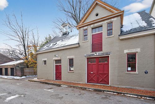 340 New St, Lexington, KY, 40507-1022 | Card Image