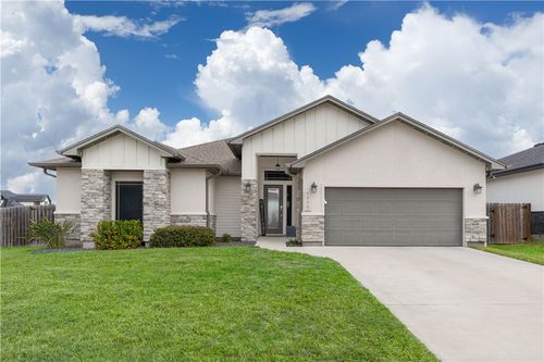 1718 Antoinette Dr, Corpus Christi, TX, 78418-5495 | Card Image