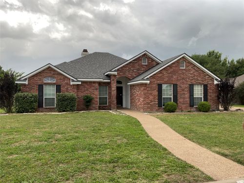 212 Toluca Trl, Hewitt, TX, 76643-3287 | Card Image