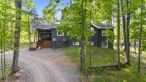 31 Morning Flight Crt, Calabogie, ON, K0J1H0 | Card Image