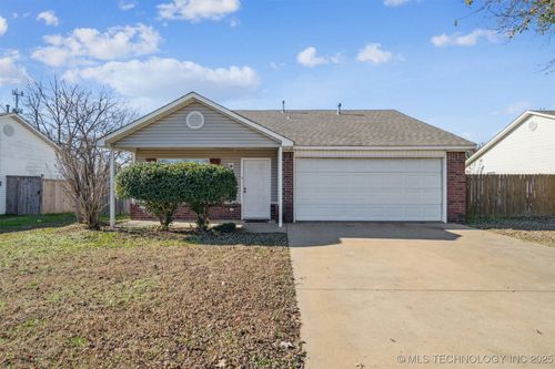 1921 Bristol Rd, Claremore, OK, 74017-3099 | Card Image