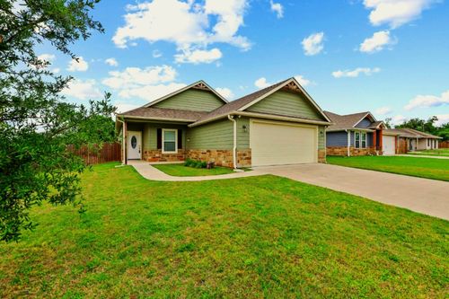 1512 Kennedy St, Bonham, TX, 75418-2527 | Card Image