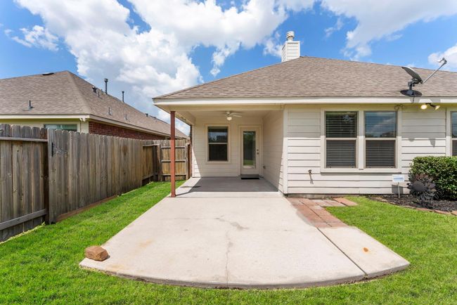 28519 Lockeridge View Dr, House other with 3 bedrooms, 2 bathrooms and 2 parking in Spring TX | Image 47